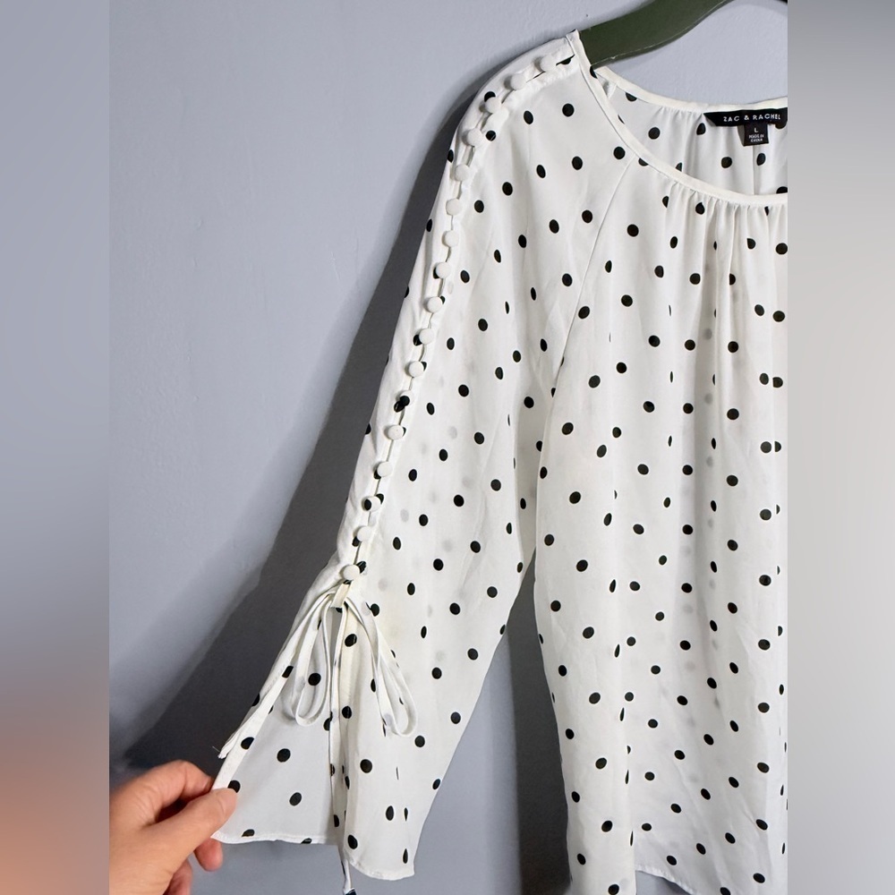 #5) Zac & Rachel White Blouse with Black Polka Dots & Button detail sleeve - Picture 3 of 6